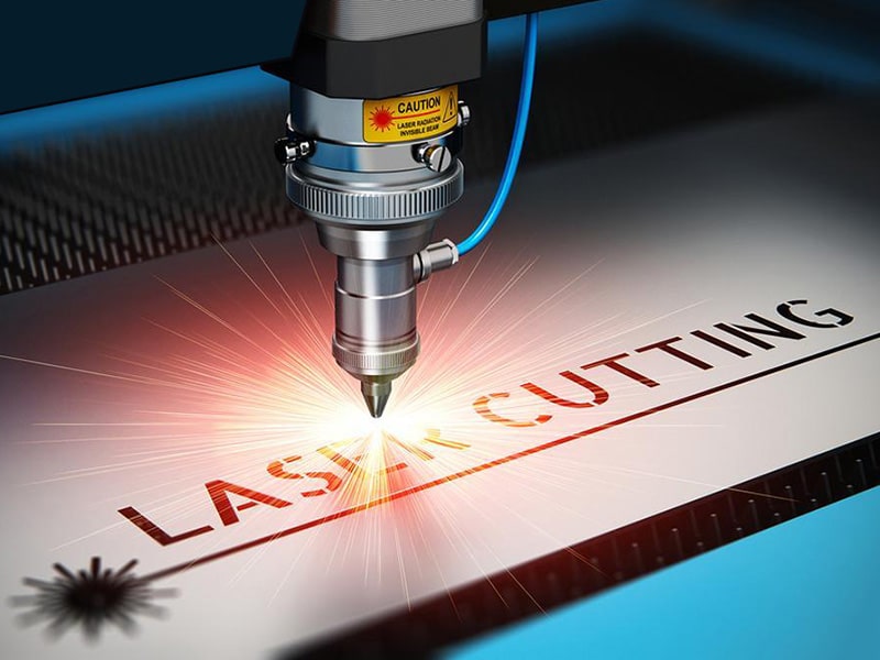 laser cutting machine cuts the metal